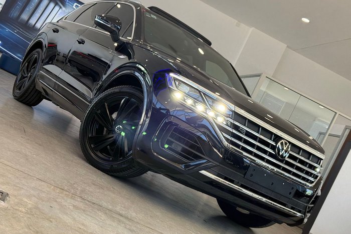 2022 Volkswagen Touareg 210TDI R-Line