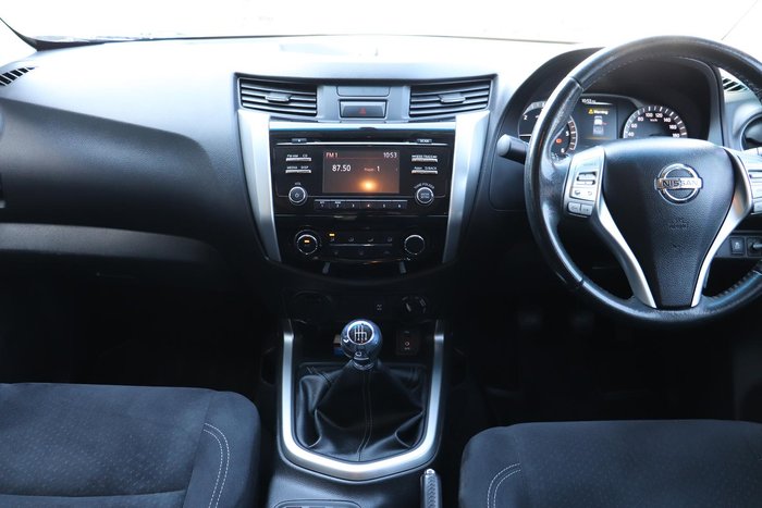 2016 Nissan Navara ST