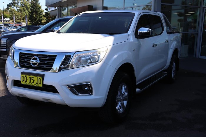 2016 Nissan Navara ST
