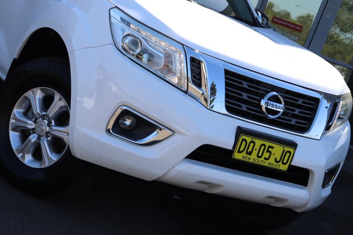 2016 Nissan Navara ST