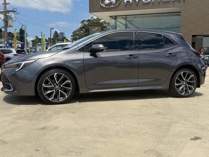 2022 Toyota Corolla ZR Hybrid
