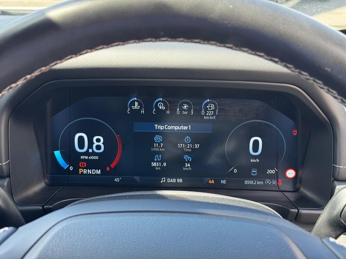 2025 Ford Everest Platinum