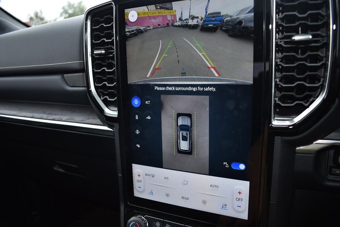 2025 Ford Everest Platinum