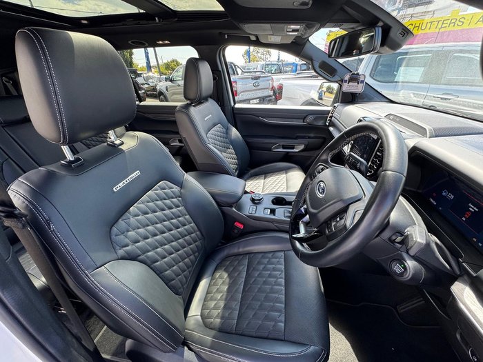 2025 Ford Everest Platinum