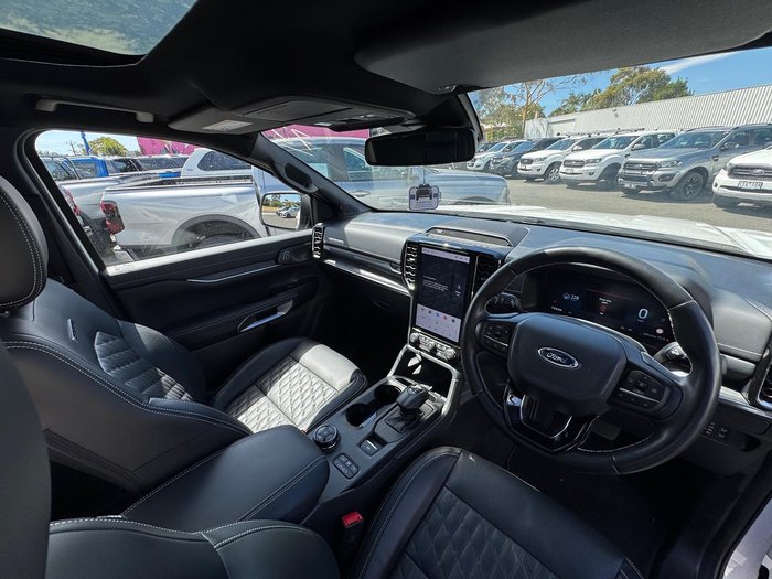 2025 Ford Everest Platinum