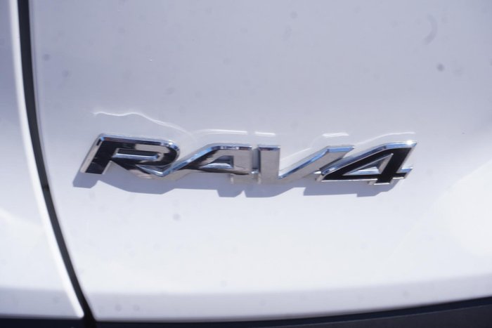 2024 Toyota RAV4 GX