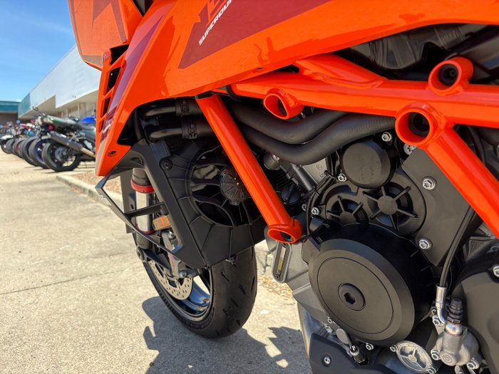 2024 Ktm 1390 SUPER DUKE R Orange