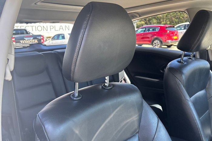 2015 Honda HR-V VTi-L