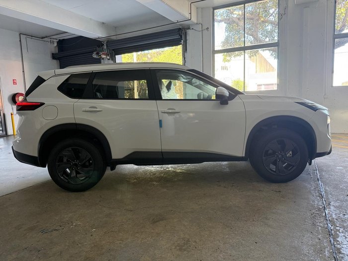 2026 Nissan X-TRAIL ST-L