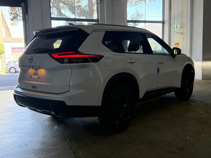 2026 Nissan X-TRAIL ST-L