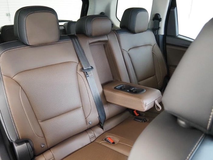 2025 Mahindra Scorpio Z8L+