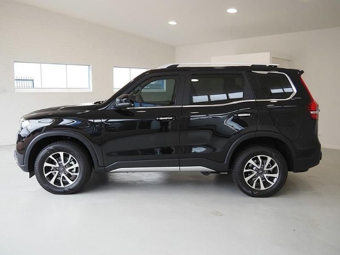 2025 Mahindra Scorpio Z8L+