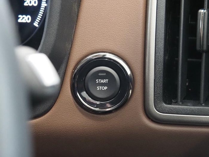 2025 Mahindra Scorpio Z8L+