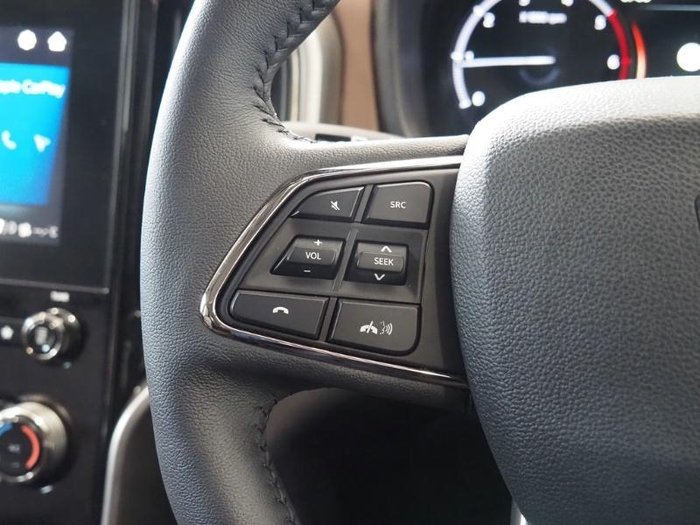 2025 Mahindra Scorpio Z8L+