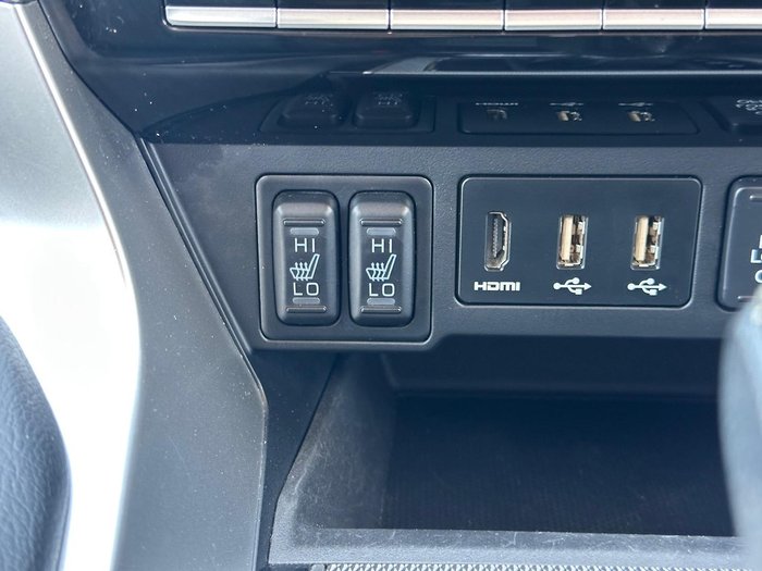 2022 Mitsubishi Pajero Sport Exceed