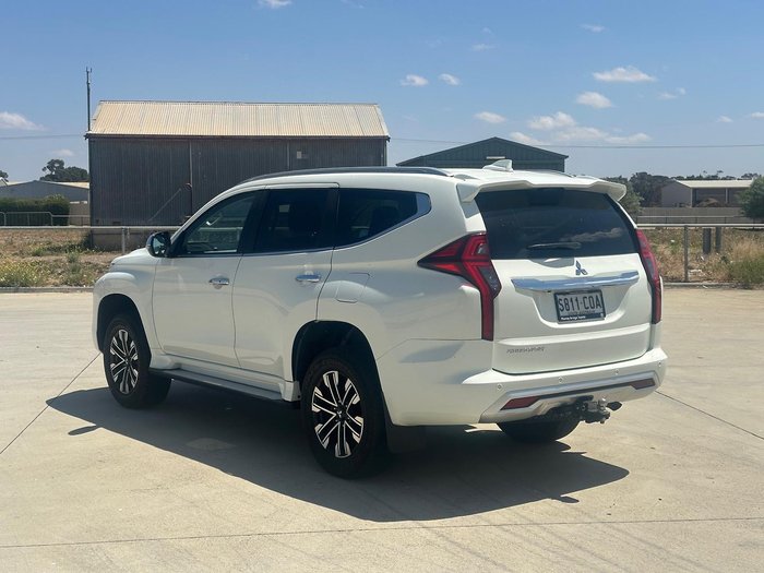 2022 Mitsubishi Pajero Sport Exceed