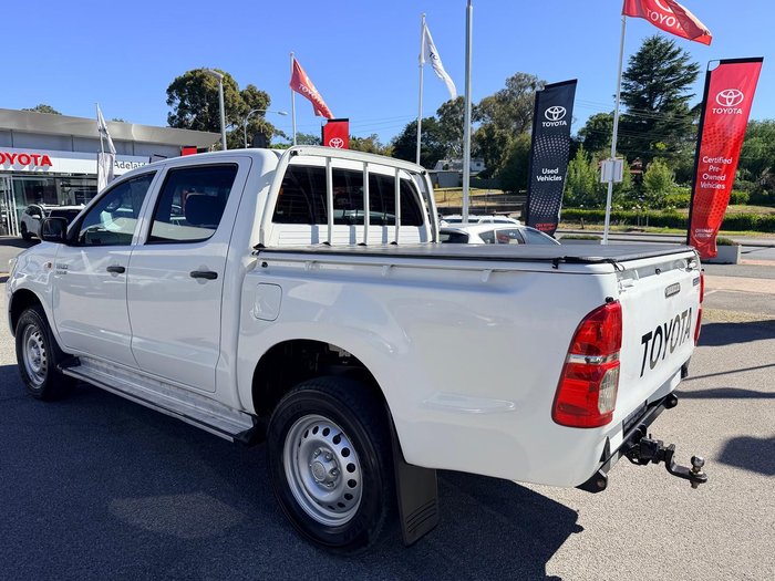 2015 Toyota Hilux SR