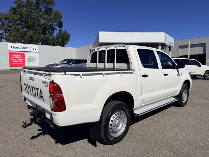 2015 Toyota Hilux SR