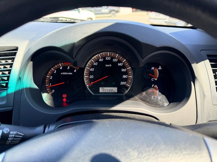 2015 Toyota Hilux SR