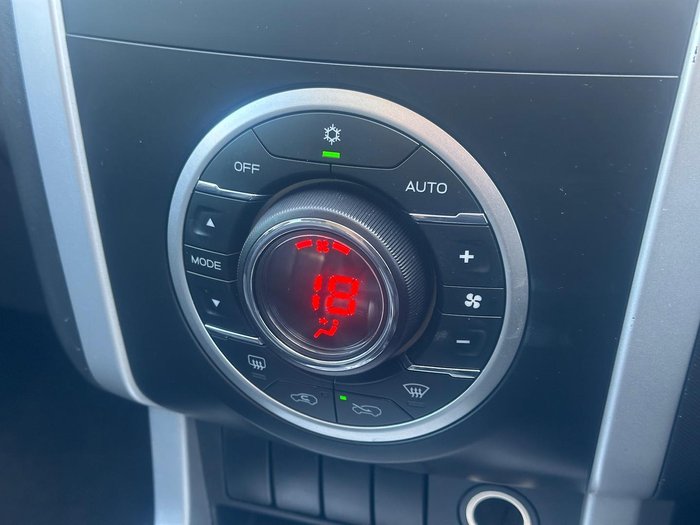 2016 Isuzu MU-X LS-T