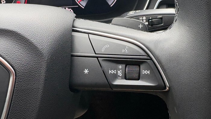 2023 Audi A4 35 TFSI S line