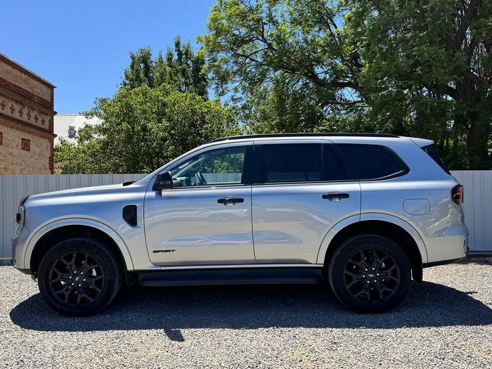 2023 Ford Everest Sport