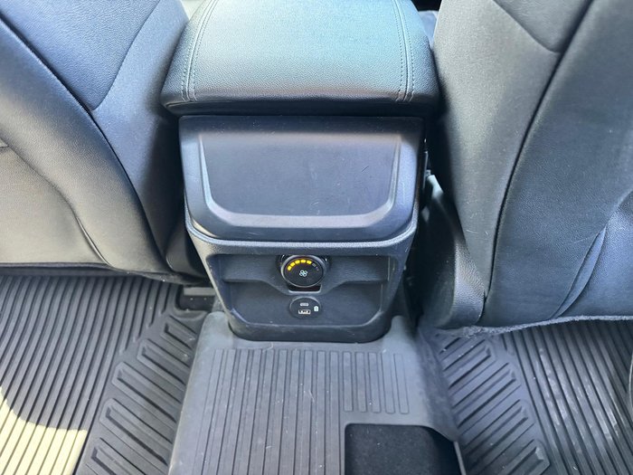 2023 Ford Everest Sport