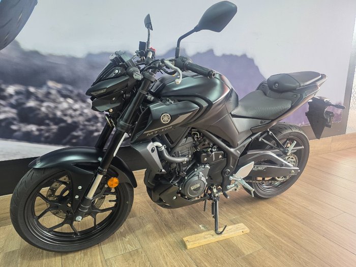 2025 Yamaha MT-03 (MT03LA) (ABS) Black