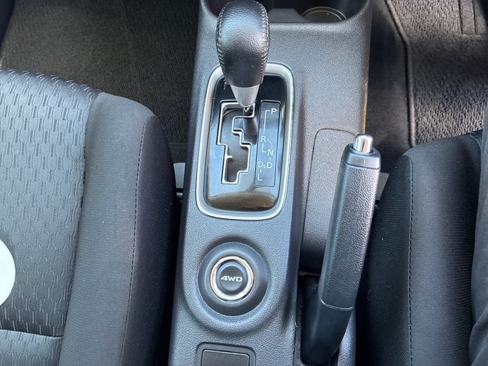 2013 Mitsubishi Outlander ES