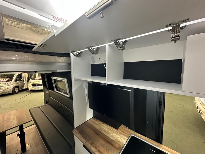 2025 Avida Diversion Lx