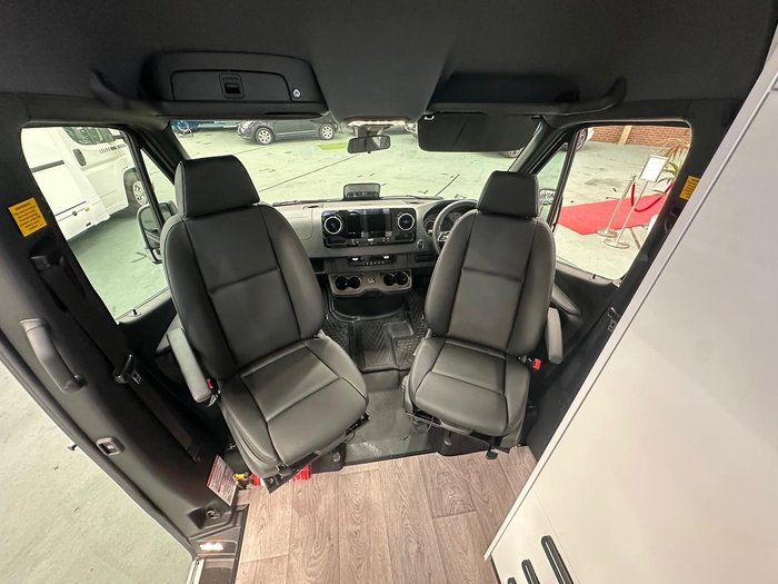 2025 Avida Diversion Lx