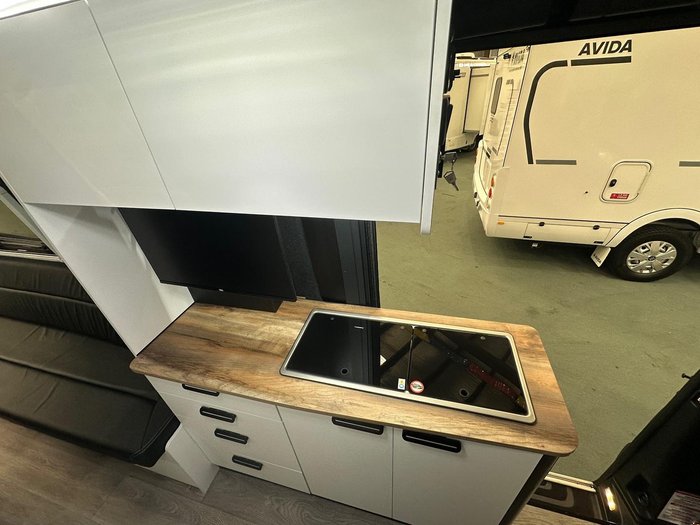 2025 Avida Diversion Lx