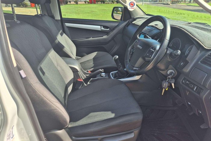 2017 Isuzu D-MAX LS-M MY17 4X4 Dual Range Splash White
