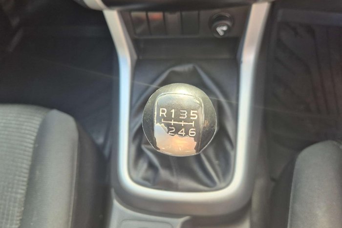 2017 Isuzu D-MAX LS-M MY17 4X4 Dual Range Splash White