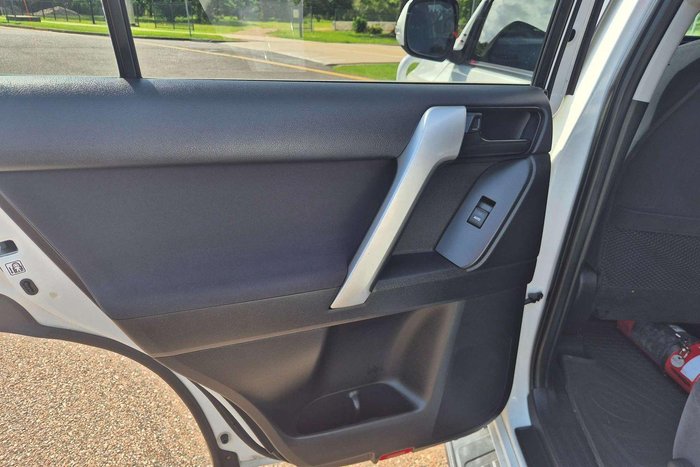 2018 Toyota Landcruiser Prado GXL GDJ150R 4X4 Dual Range Glacier White