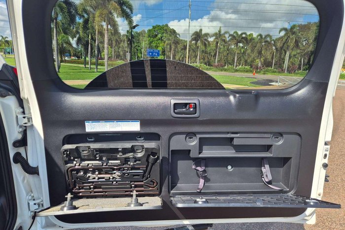 2018 Toyota Landcruiser Prado GXL GDJ150R 4X4 Dual Range Glacier White