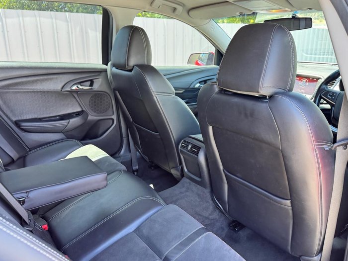 2017 Holden Commodore SV6