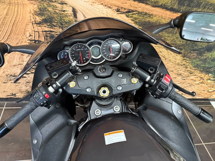 2020 Suzuki GSX1300RA (HAYABUSA) Grey