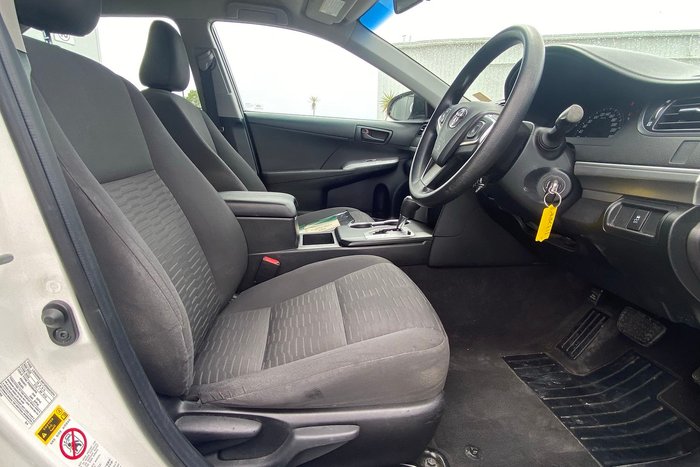 2016 Toyota Camry Altise