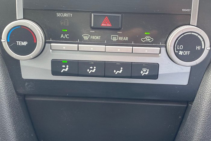 2016 Toyota Camry Altise