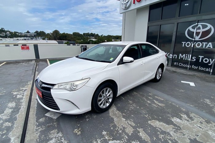 2016 Toyota Camry Altise