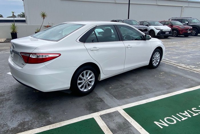 2016 Toyota Camry Altise