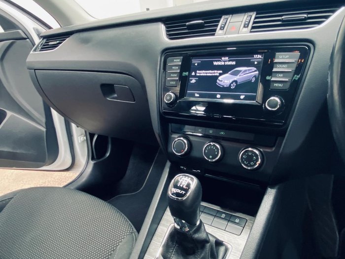 2016 SKODA Octavia Scout 110TDI NE MY17 4X4 White