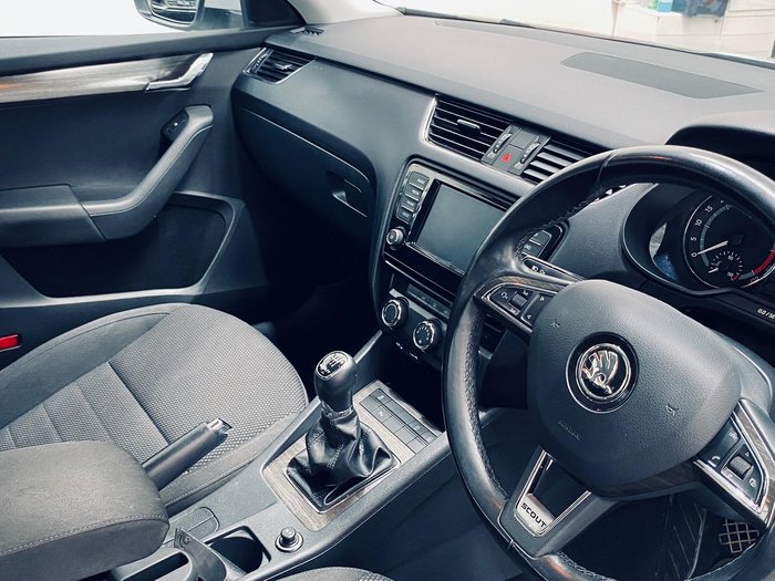 2016 SKODA Octavia Scout 110TDI NE MY17 4X4 White