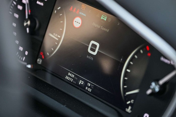 2023 MG HS Essence X