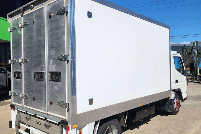 2020 Fuso Canter 515 White