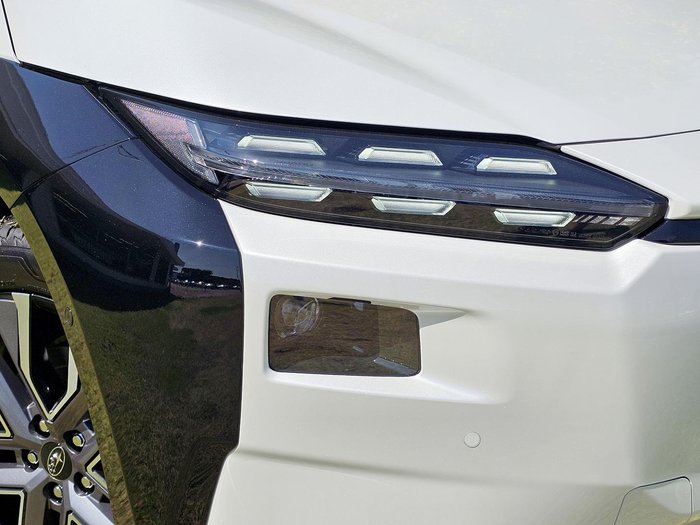 2026 Subaru Solterra AWD Touring E1-1 MY26 AWD White