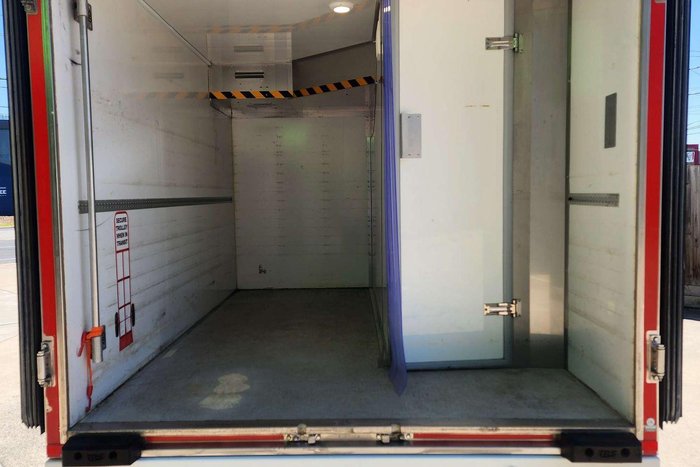 2022 Hino 300 Series 616 White