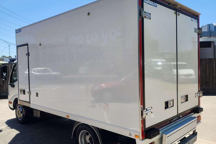 2022 Hino 300 Series 616 White