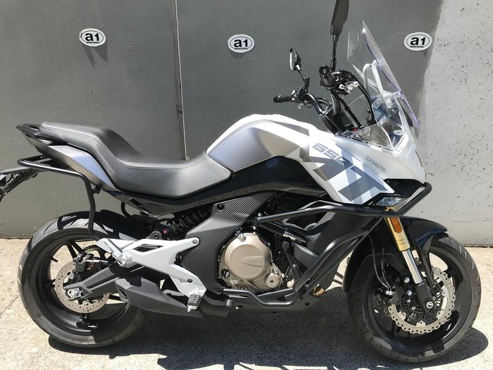 2024 CFMOTO 650MT
